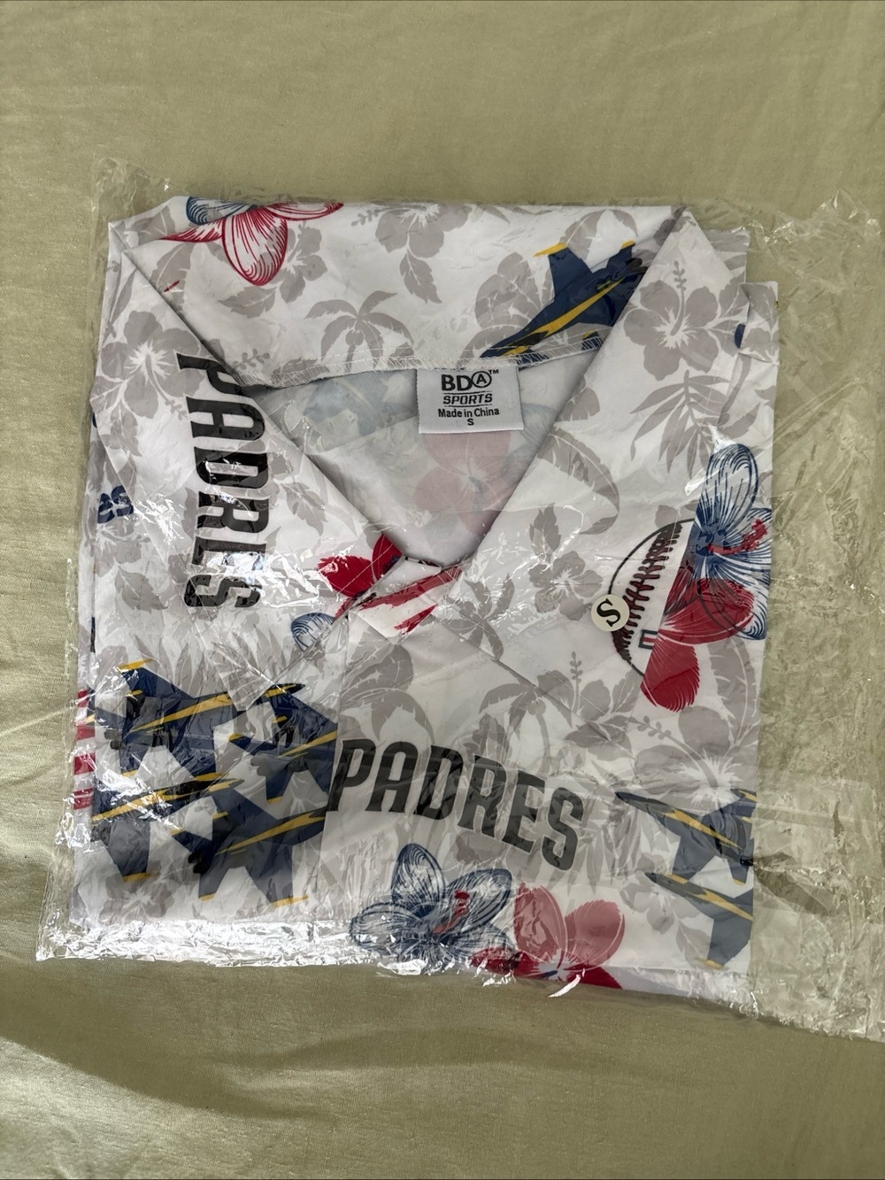 2026 San Diego Padres Patriotic Aloha Shirt SGA